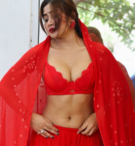 Sofia Ansari ポルノスター セクシー ギャラリー