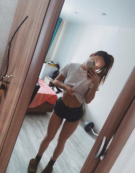 alena shuvaeva エロティック女優 アーカイブ