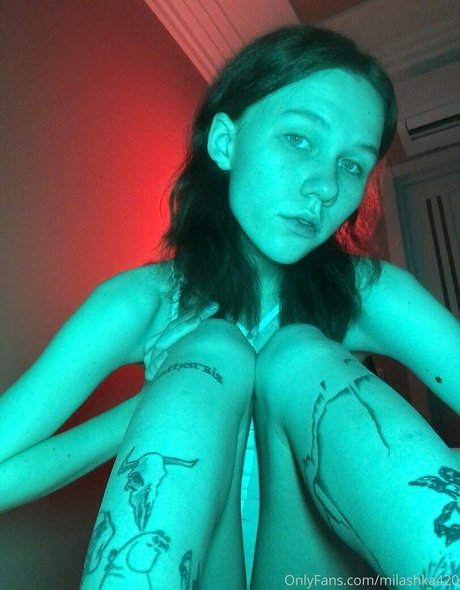 milashka420 ヌードモデル 写真