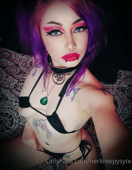 herkreepysyte xxx女優 画像