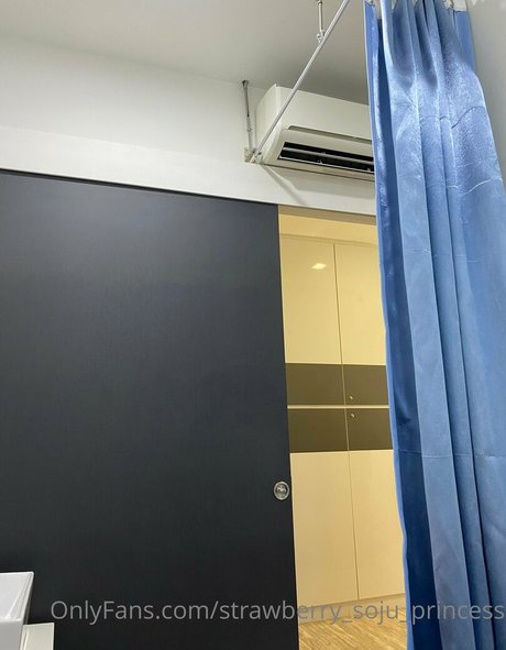 マッサージxxx オンリーファンズ ヌード 写真