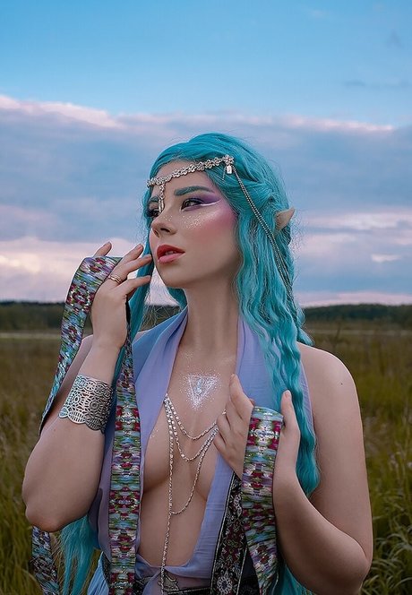 Anastasya Zelenova かわいいスター 画像