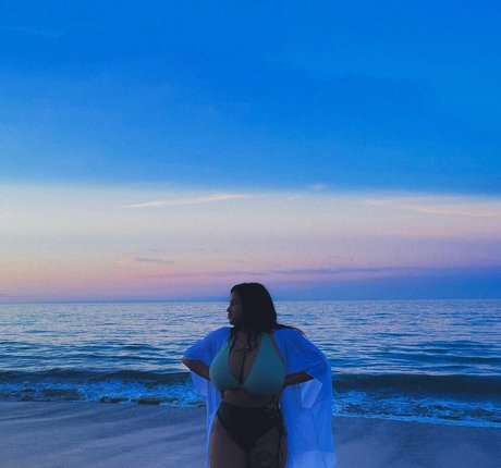 Dayanis Gisell ポルノスター 写真