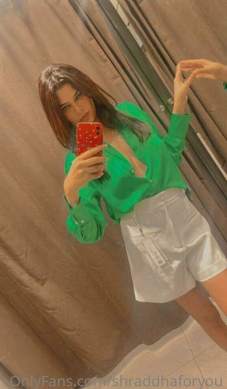 shraddhaforyou ポルノスター 写真