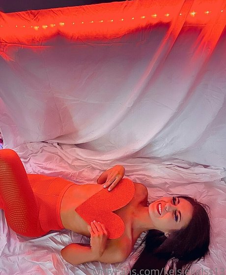kelsiekelss13 profile image