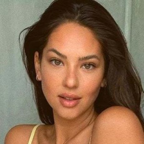 Christen Harper 完璧な女優 画像