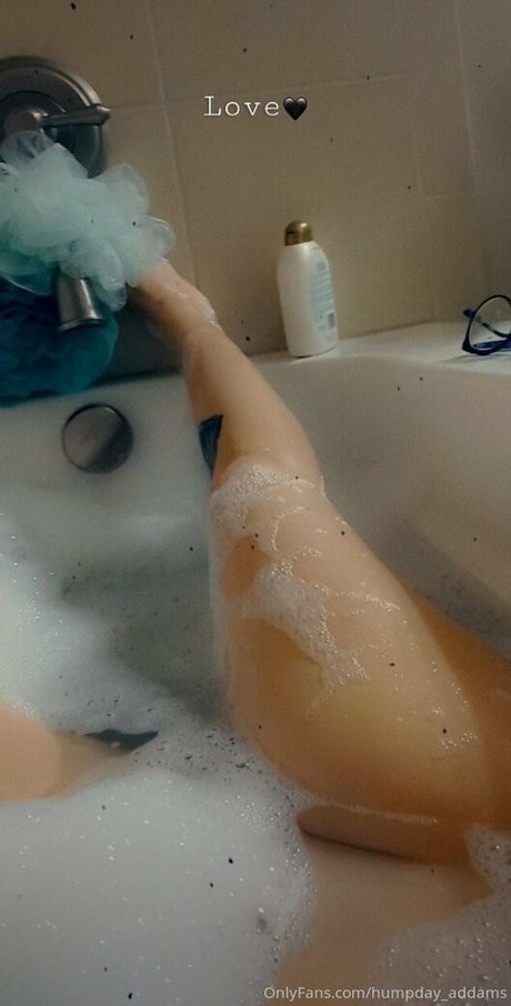 humpday addams かわいいモデル 写真