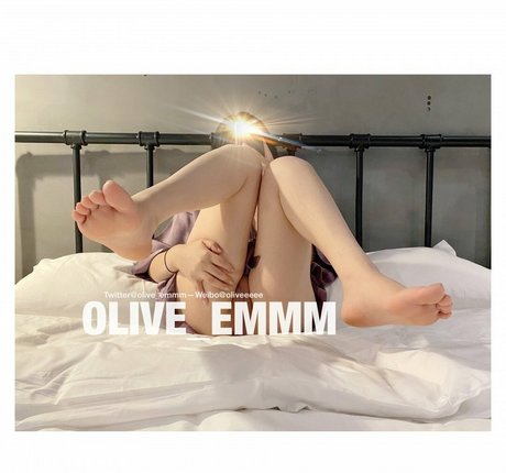 imoliveemmm セクシーなスター 画像