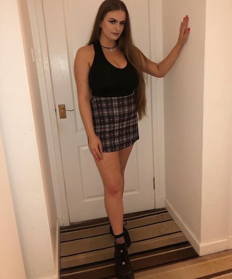 Bex McFadden xxxモデル 画像