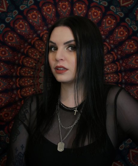 Emma Blackery ホットなポルノスター アーカイブ