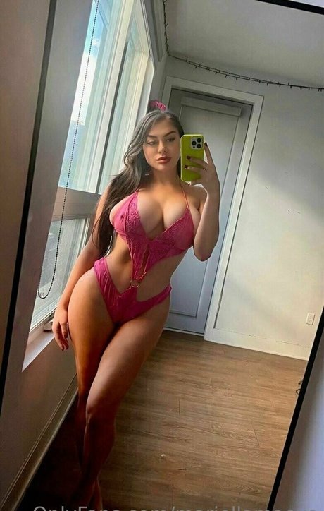 mariellamaexo トップスター 写真