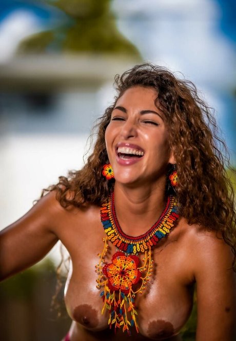 Ana Lucia Silva 美しい女優 画像