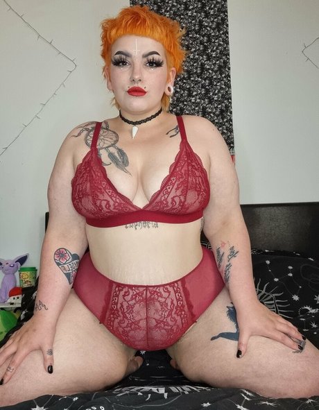little m0th 美しいポルノスター 写真