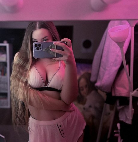 金髪カウガールオンリーファンズ ホットセックス 写真