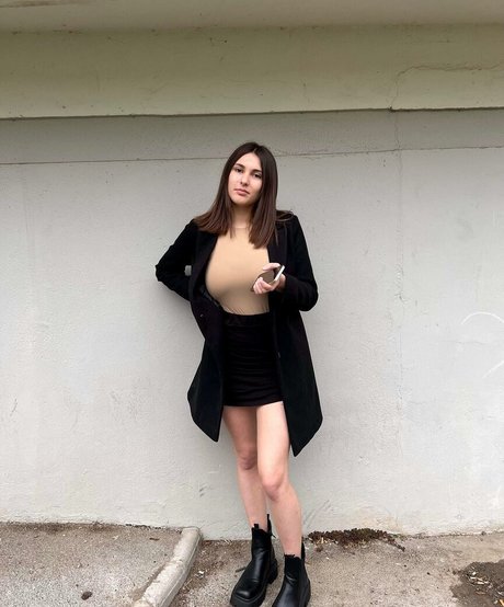 POVティーンOnlyFans ポルノ 写真