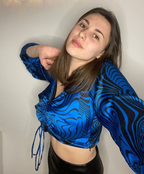 Clarisse Dupont スター ヌード 写真