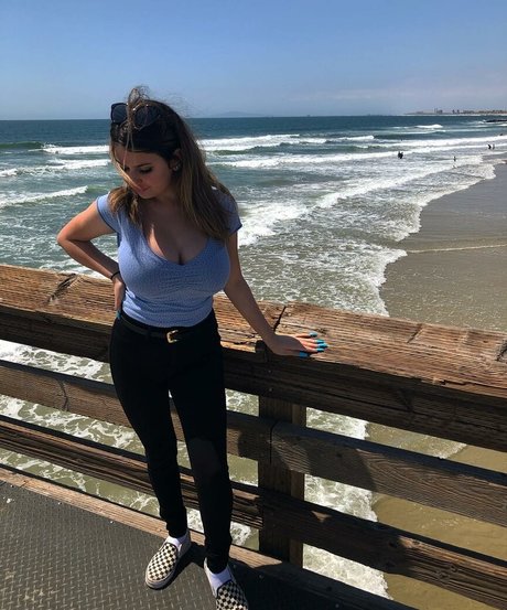 Samantha S トップスター 画像