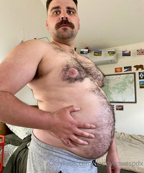 daddyissuespdx 美しいポルノスター 写真