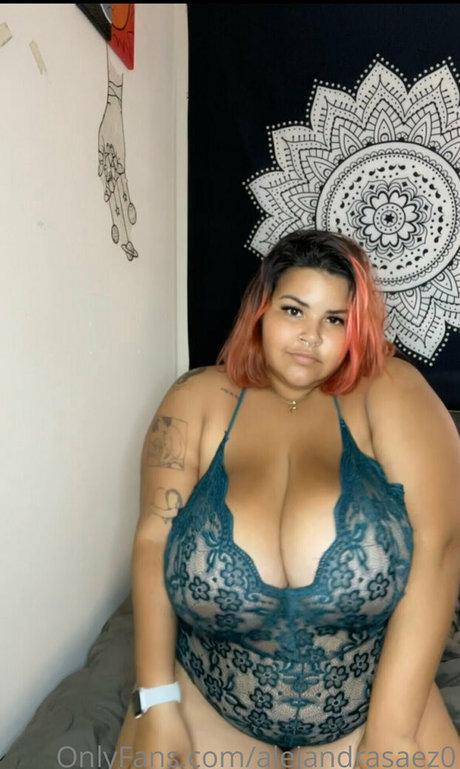 alejandrasaez0 独占女優 写真