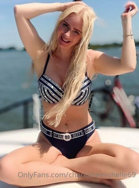 charlottemichelle69 セクシーなポルノスター アーカイブ