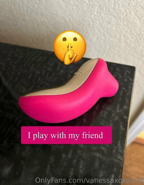 vanessaxoxo100 裸のポルノスター ギャラリー