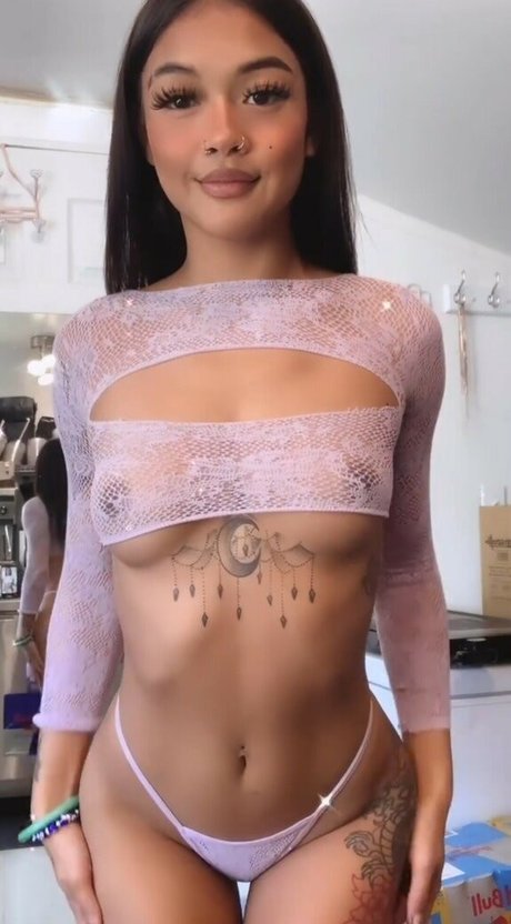 cheekychynaa profile image