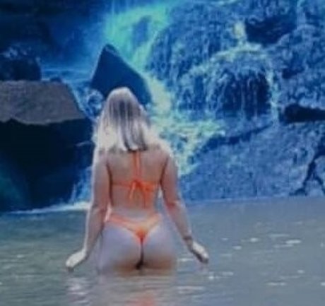 sabrinahnl 美しいモデル 画像