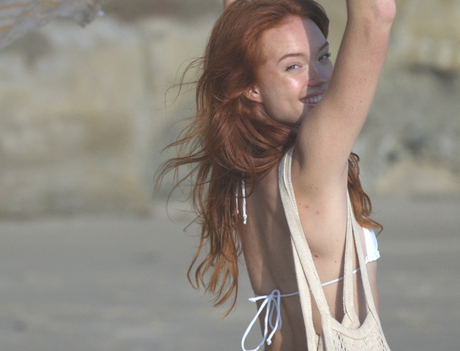 Riley Rasmussen スター ヌード 写真