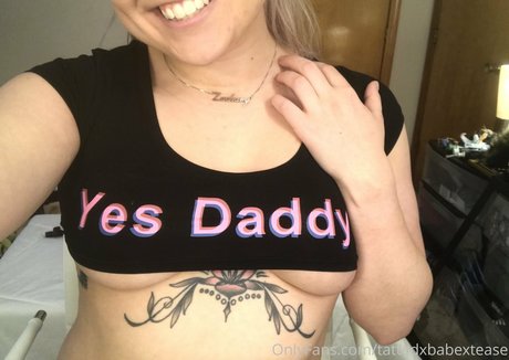 tattedxbabextease モデル 画像