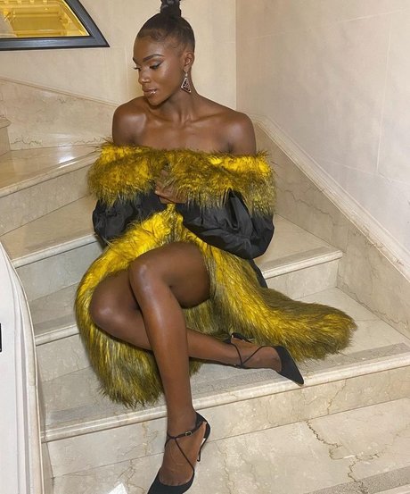 Dina Asher Smith 無料モデル 画像