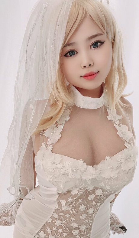 YumiOppai ポルノスター 写真