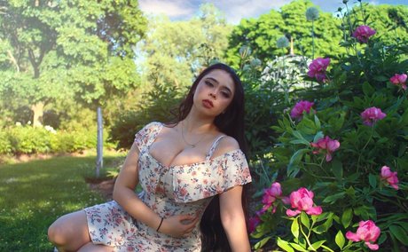 Reema Rochelle ヌードのポルノスター 写真