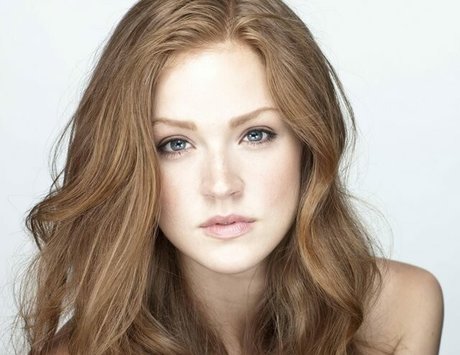 Maggie Geha ホットなスター ギャラリー