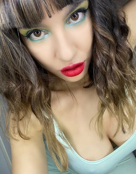 bellanatashaok ポルノスター 裸 写真