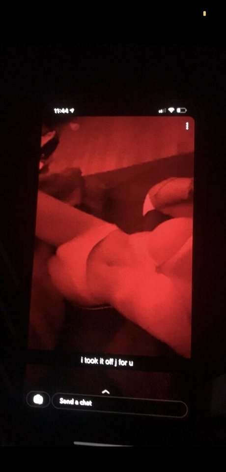 Katie Pego スター 写真