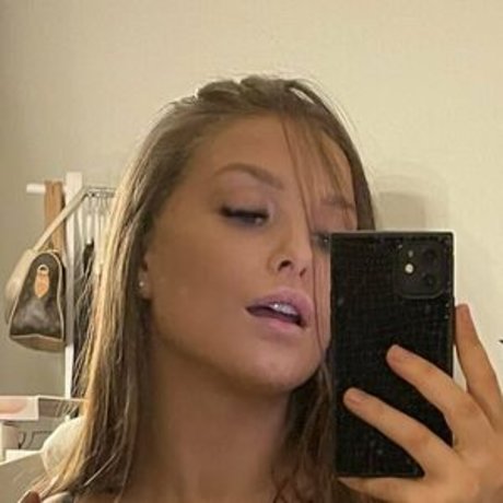 Tindra Imhauser 高品質モデル 画像