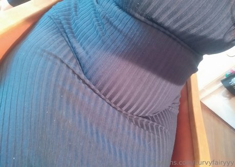 curvyfairyyy ポルノスター HD 写真