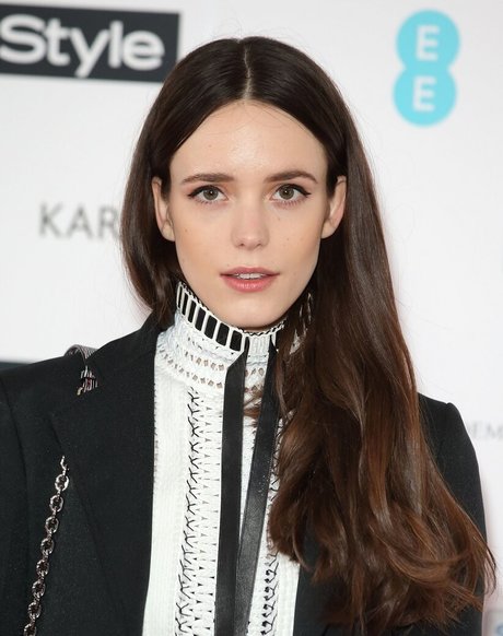 Stacy Martin エロティックなスター 画像