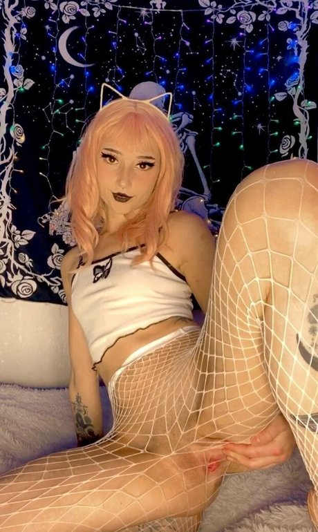 タンオンリーファン セクシー裸 ギャラリー
