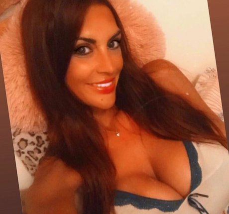 Gatina 22 セクシーなスター 写真