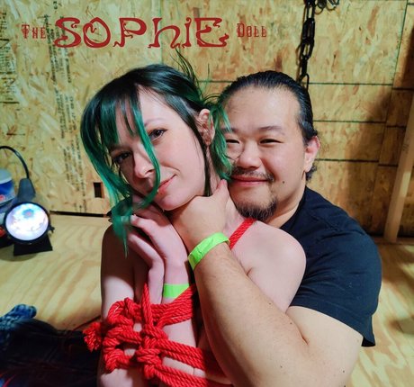sophaloaf of かわいいポルノスター 写真