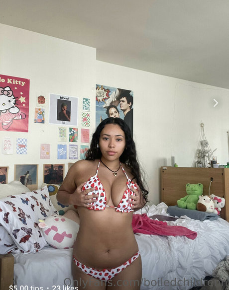 jazzyymartinez エロティックなスター 写真