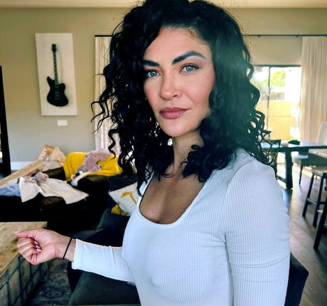 Jessica Szohr エロティックなスター 写真