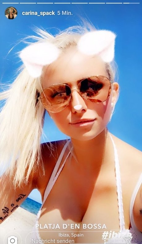 Carina Spack ポルノスター 美しい 写真