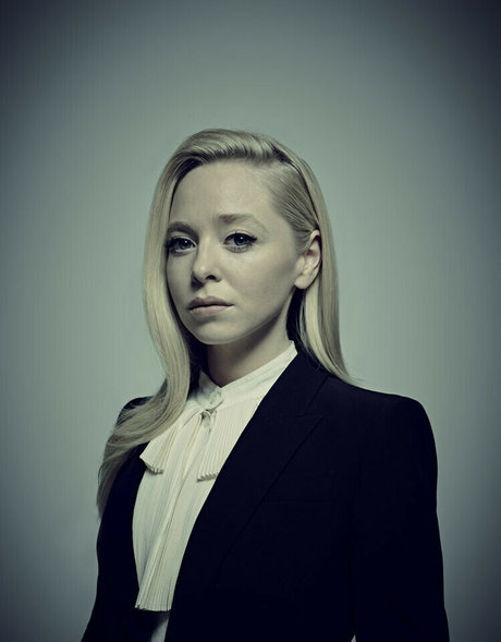 Portia Doubleday セックスモデル 画像