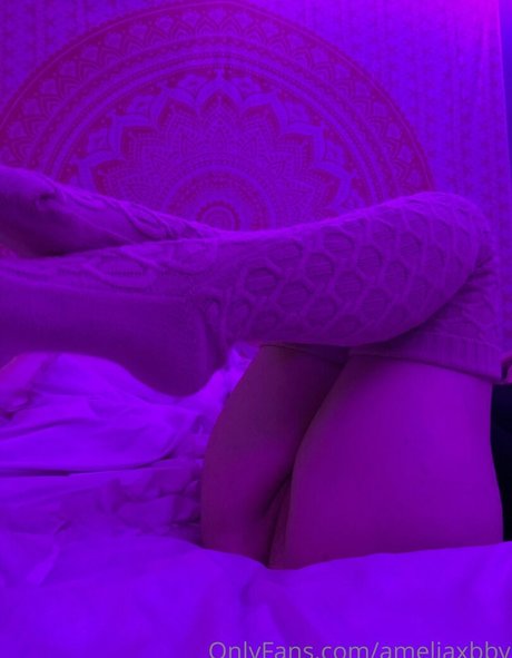 ameliaxbby ポルノスター アダルト 写真