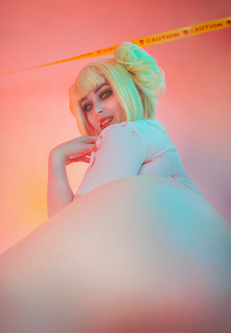 女王様オンリーファンズ ホット裸 写真