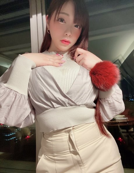 Tunamayo 完璧な女優 ギャラリー