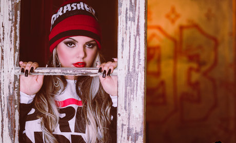 Carine Ivankio スター xxx 写真