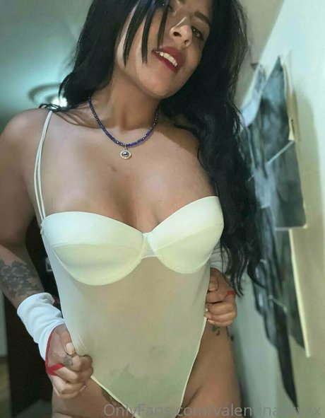 valentinaskyxx ヌードスター 画像